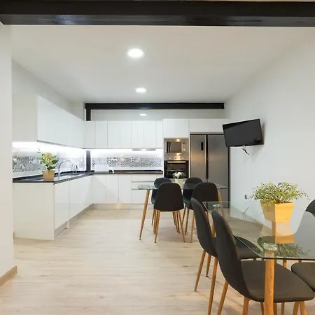 Duplex Cienfuegos Ii & Old Town By Ele *